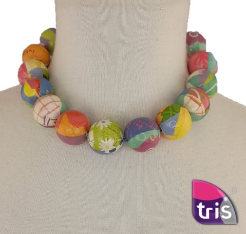COLLAR CORTO BOLONES FOSFO