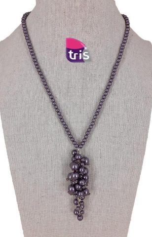 COLLAR PERLA CORTO RACIMO LILA