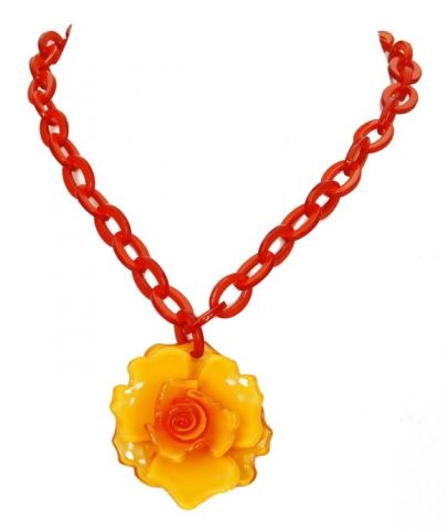 COLLAR CORTO FLOR CAPAS NARANJA