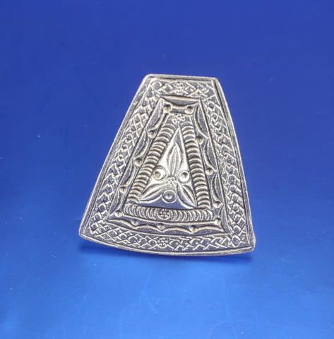 ANILLO TRIANGULAR
