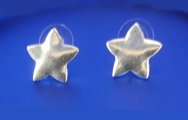 PENDIENTES Z ESTRELLA M