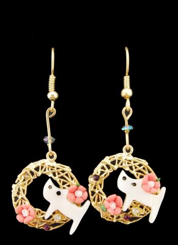 PENDIENTES GATO EN ARO CORONA