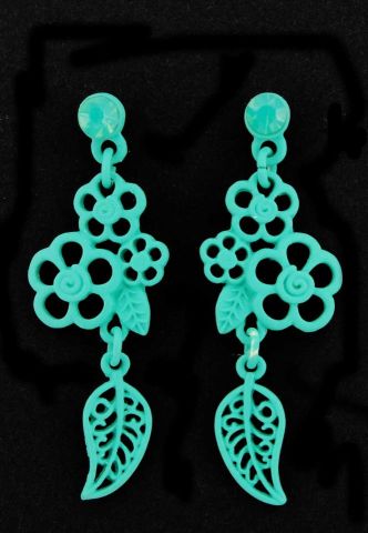 PENDIENTES FLOR HOJA VERDE