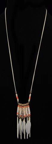 COLLAR LARGO SALMON PLUMAS