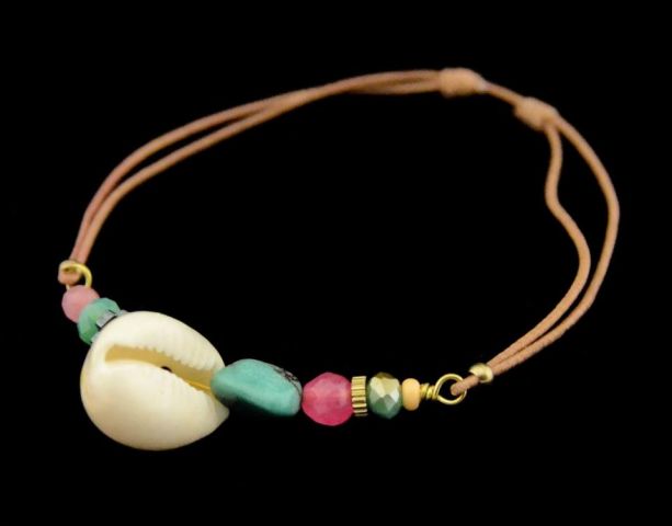 PULSERA HILO SHELY