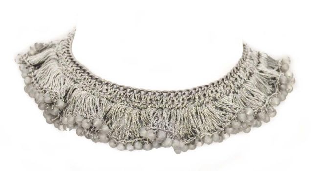 COLLAR CHOKER RECOGIDO GRIS