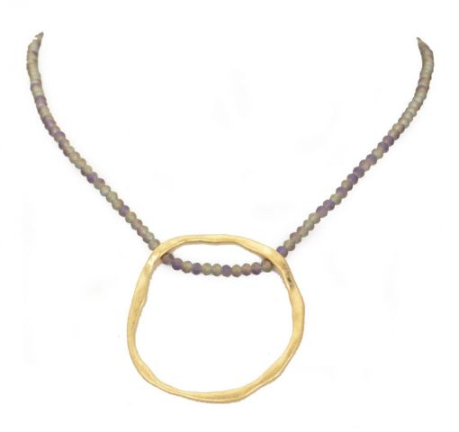 COLLAR CORTO CIRC. HUECO IR DORADO