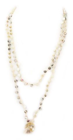 COLLAR HILOS ANUDADOS CRUDO