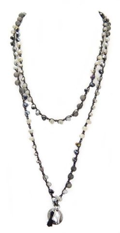 COLLAR HILOS ANUDADOS NEGRO