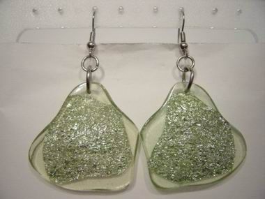 PENDIENTES BANTU IRREG. VERDE