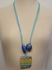 COLLAR RESINA OLAS CUADRADO