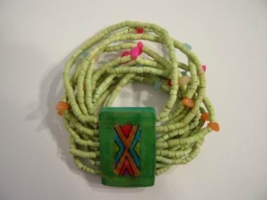 PULSERA MADERA+CONCHA CUADR