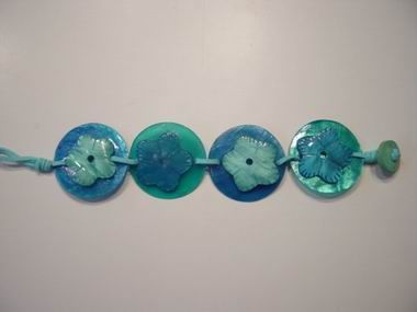 PULSERA FLOR SOB.  AZUL