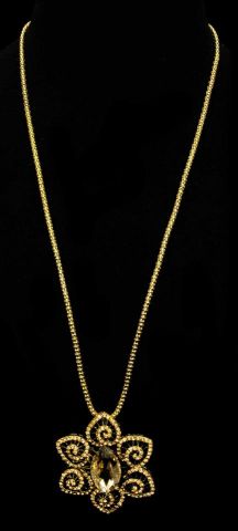 COLLAR LARGO CRIST SPIRAFLO DORADO