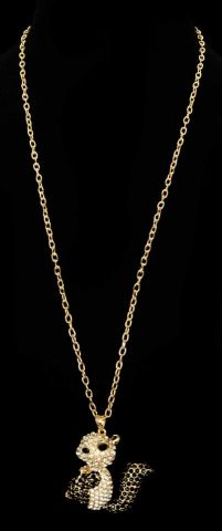 COLLAR ARDILLA CRISTALES DORADO